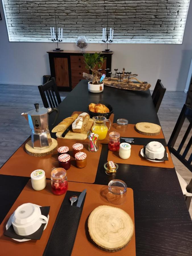 Belberaud La Ferme De Pham Bed & Breakfast エクステリア 写真